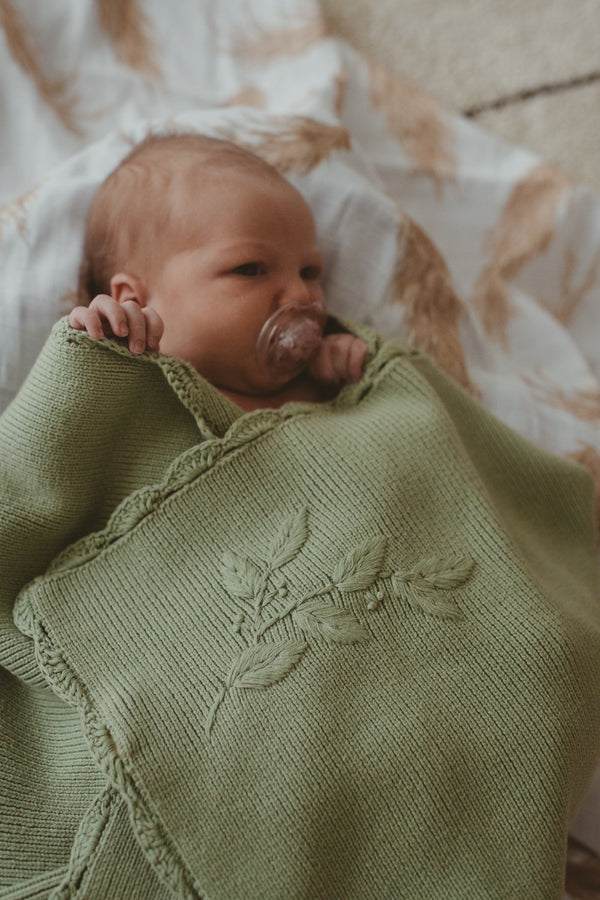 Heirloom Embroidered Blanket Pistachio